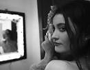 o ses: Elif Kaya.