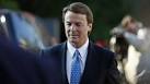 Edwards called 'master manipulator,' as trial's first witness ...