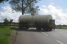 A tight turning circle. At the southern end of Hurst Lane. - via Daymix