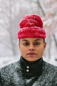 Картинки по запросу Молодой человек в шапке