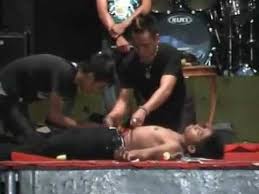 7 Atraksi Sulap Gagal Berujung Kecelakaan - YouTube