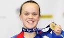 Eleanor Simmonds with a gold