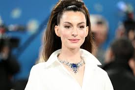 Image result for アンハサウェイ