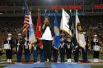 File:Jennifer Hudson sings national anthem at Super Bowl 43.jpg ...