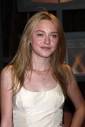 dakota fanning nude