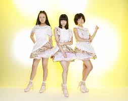 Image result for 17歳の現役女子高生