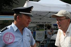 Der Leiter der Polizeiwache Schwerte, Martin Volkmer war „vor Ort ...