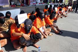 Image result for kejahatan pic