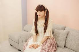 Image result for 17歳の現役看護学生