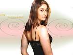 Nude Photo Of Kareena | WWW.