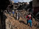 Death toll in Nepal hits 4,000 amid hunt for survivors