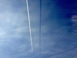 Attēlu rezultāti vaicājumam “Contrail shadows”