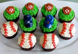 Baseball Cupcake War