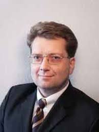 Seit dem 1. Januar 2004 ist Prof. Dipl.-Ing. Ralf Burmester als Professor für Betriebs-wirtschaft mit Schwerpunkt Produktmanagement ... - Burmester