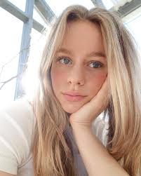 Image result for chicas noruegas