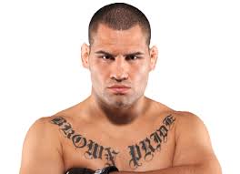Cain Velasquez. Heavyweight; 6&#39;1&quot;, 241 lbs. AKA (American Kickboxing Academy). Birth DateJuly 28, 1982 (Age: 31); CountryUSA; StanceOrthodox; Reach77.0&quot; - 2335654