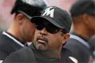 Ozzie Guillen will travel to Miami Marlins to clarify his ...