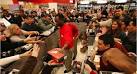 BLACK FRIDAY discounts leads to a boom in online sales - Buzzreactor.