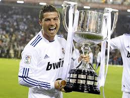 ريال مدريد Images?q=tbn:ANd9GcQK7Eg8Rt8P8udgimF4GbSWHAb7C93JxqmU2D3WvnEzrUISGQZsKQ