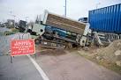 This machine is designed to drill under roads so that cables can be - via Daymix