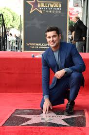 「ザック・ヴァン・ブレイス」の画像検索結果