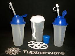 Kuvahaun tulos haulle Tupperware quick shake