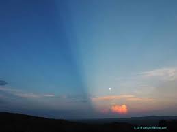 Attēlu rezultāti vaicājumam “anticrepuscular rays”