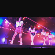 AKBブルチラ|AKB48～チーム8スカひら画像集～ - ブルマ大好き