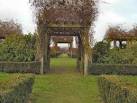 Pergola in Anniversary Gardens - via Daymix