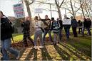 At John Dewey High School, Protests to Stop Closing - NYTimes.
