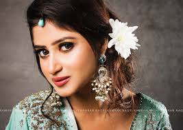 Sajal Ali Latest Bridal Shoot. Sajal Ali Latest Bridal Shoot Photography by : Kamran Naqvi. Posted on Mar 19, 2013 - junoon.co-32252032013