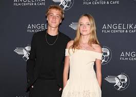 Image result for Maclaren Techno XT Naomi Watts and Liev Schreiber taking a stroll with son, Sasha