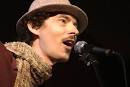 Luke Escombe is a singer, writer, poet, comedian and musician with a ... - 20110527FigLuke_2v2web500