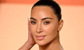 Картинки по запросу kim kardashian