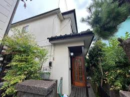 Image result for 武蔵村山市岸2丁目〈中古〉JR八高線「箱根ヶ崎」駅バス６分停歩４分　閑静な住宅地　前面道路が広いのでクルマの運転が苦手な方も車庫入れ楽々！　全居室収納充実！