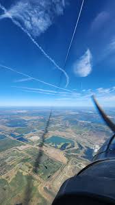 Attēlu rezultāti vaicājumam “Contrail shadows”