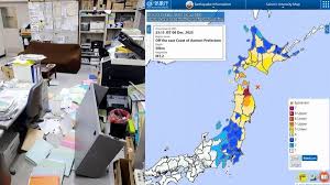 Hasil gambar untuk tsunami jepang