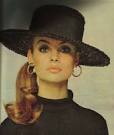 Jean Shrimpton and one of