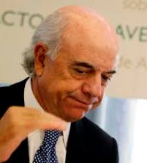 El presidente del BBVA asegura que la subida de la prima de riesgo de España perjudica el crédito y el empleo