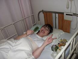 Image result for 17歳の現役看護学生