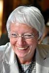 Renate Dodell ist stv. Vorsitzende der CSU-Landtagsfraktion und sie arbeitet ... - dodell