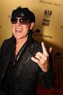 http://www3.pictures.zimbio.com/gi/United%2BPeople%2BCharity%2BNight%2BBENlxkdciWNl.jpg