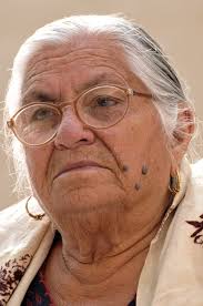 Resultado de imagem para mulher idosa