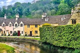 Image result for Cotswold Badminton Club