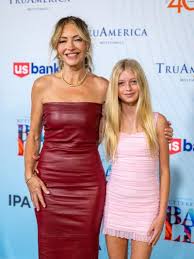 Image result for Orbit Stroller Rebecca Gayheart and Billie Beatrice