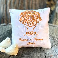 Vaizdo rezultatas pagal užklausą „wedding pillows“