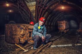 Znalezione obrazy dla zapytania kopalnia