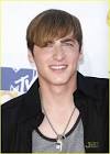 Kendall - Kendall Schmidt Photo (14954733) - Fanpop - Kendall-kendall-schmidt-14954733-513-720