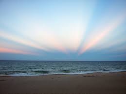 Attēlu rezultāti vaicājumam “anticrepuscular rays”