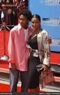 Photo: Trey smith and his mother sheree smith ObjT / iGossip